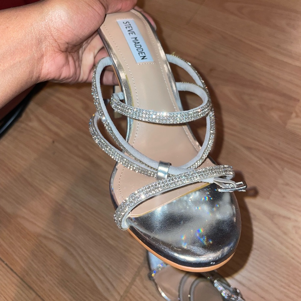 “Feverish” heels